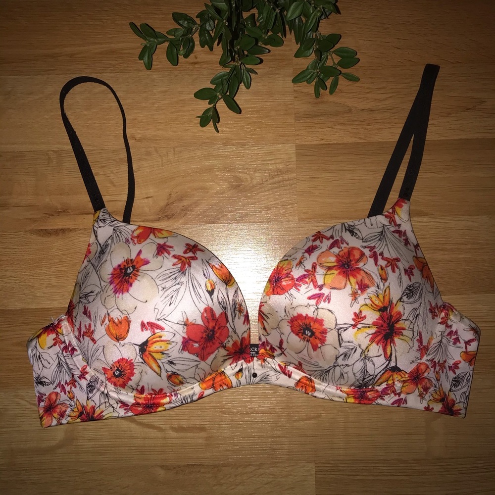 VS Biofit Push-Up Floral Bra